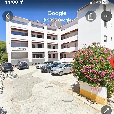 Casa Oura Located 100 Metres From The Apartmán Albufeira