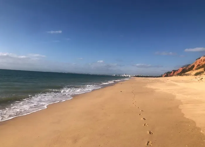 Casa Oura Located 100 Metres From The * 阿尔布费拉