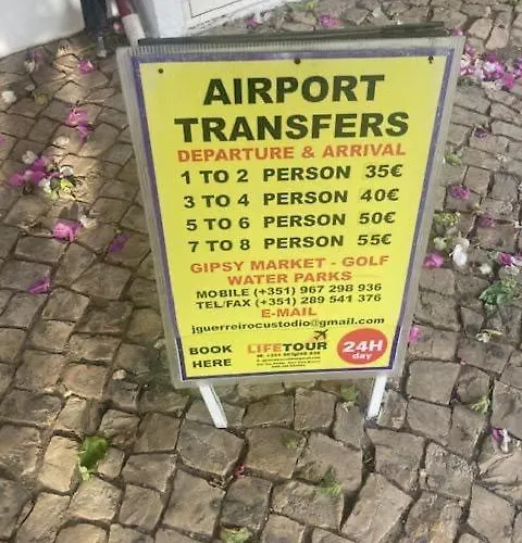 Casa Oura Located 100 Metres From The *