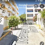 Casa Oura Located 100 Metres From The * Αλμπουφέιρα