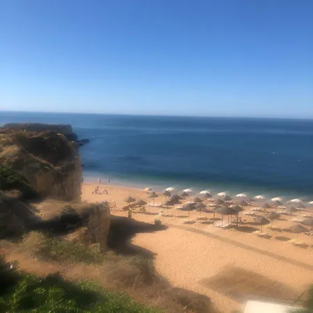 Apartament Casa Oura Located 100 Metres From The *